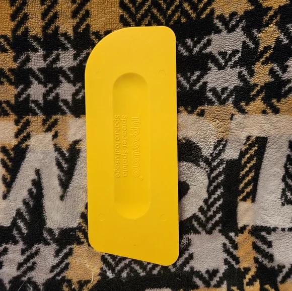 ==$4 each / 5 for $15 / 10 for $25 Tupperware tools / minis / gadgets - Picture 11 of 14